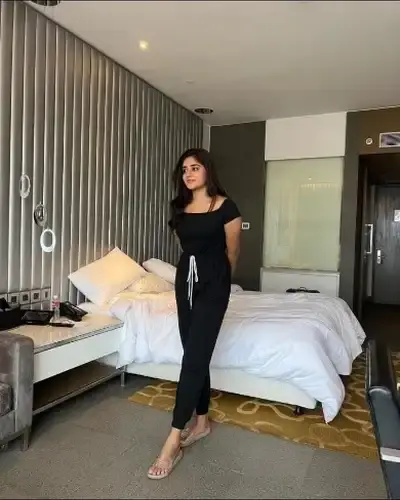 Call Girls Service in Bagora
